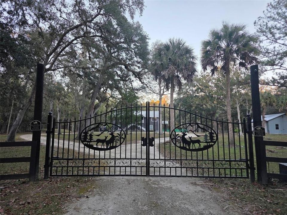 На продажу: $714,000 (3 спален, 2 ванн, 3762 Квадратных фут)