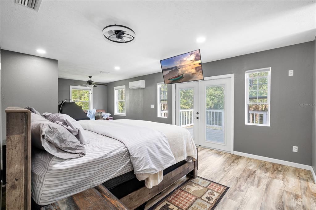 На продажу: $714,000 (3 спален, 2 ванн, 3762 Квадратных фут)