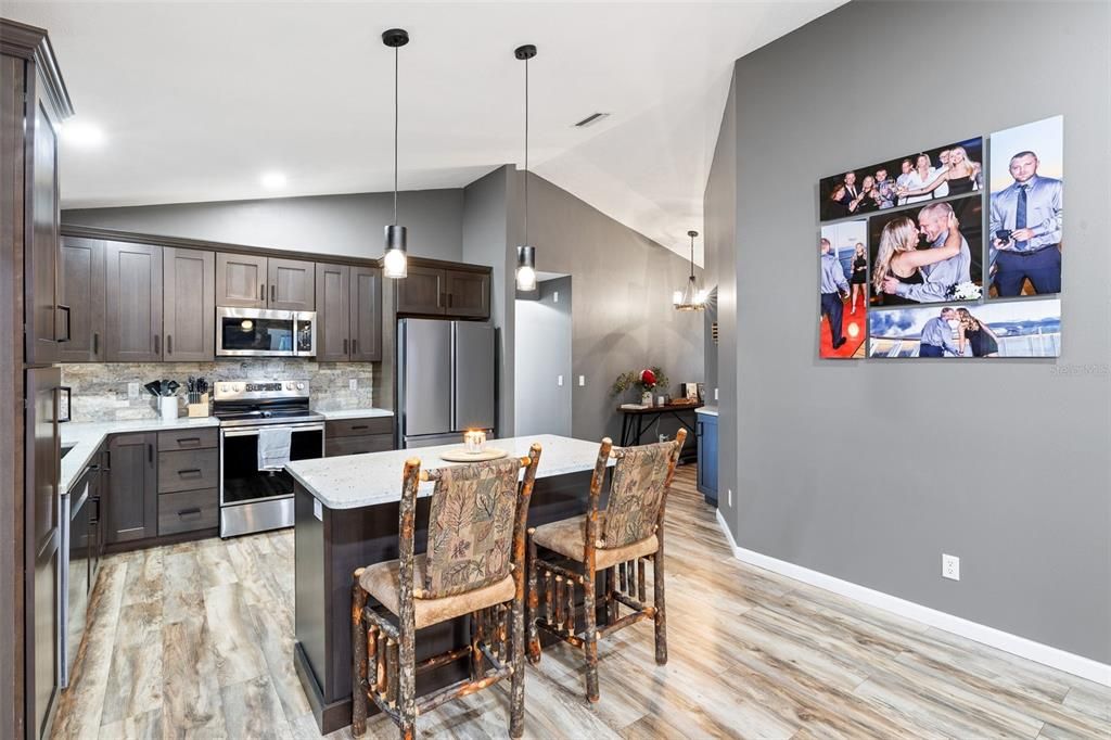 На продажу: $714,000 (3 спален, 2 ванн, 3762 Квадратных фут)