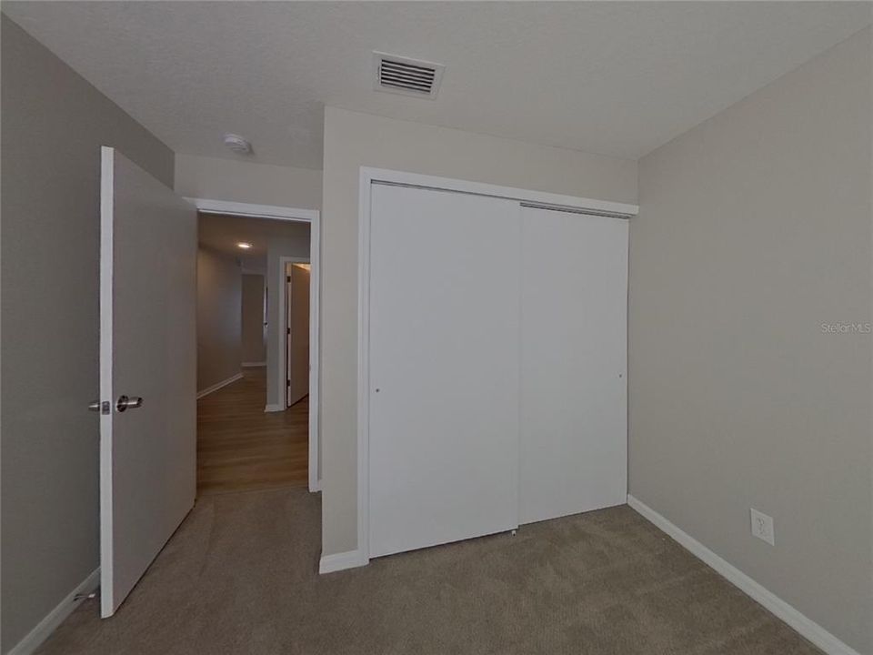 For Rent: $1,949 (3 beds, 2 baths, 1303 Square Feet)