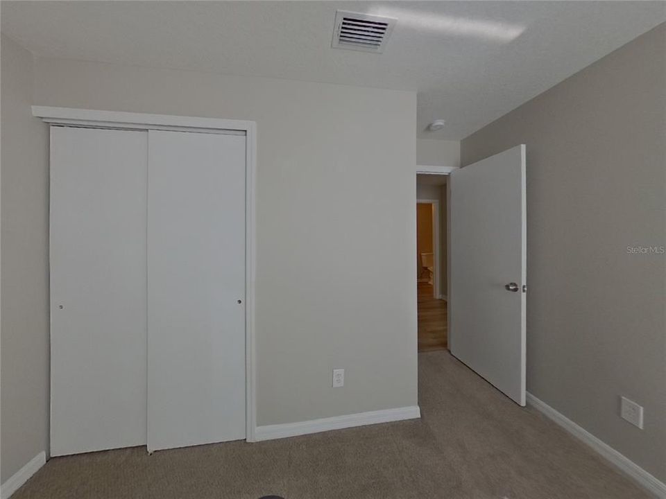 For Rent: $1,949 (3 beds, 2 baths, 1303 Square Feet)