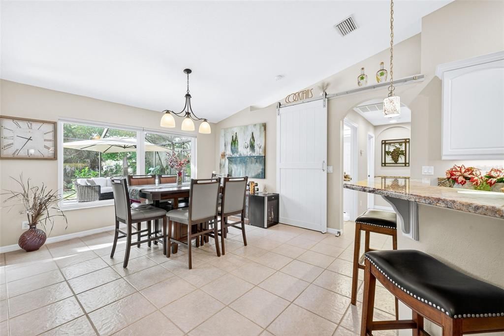 En Venta: $536,900 (3 camas, 2 baños, 1922 Pies cuadrados)