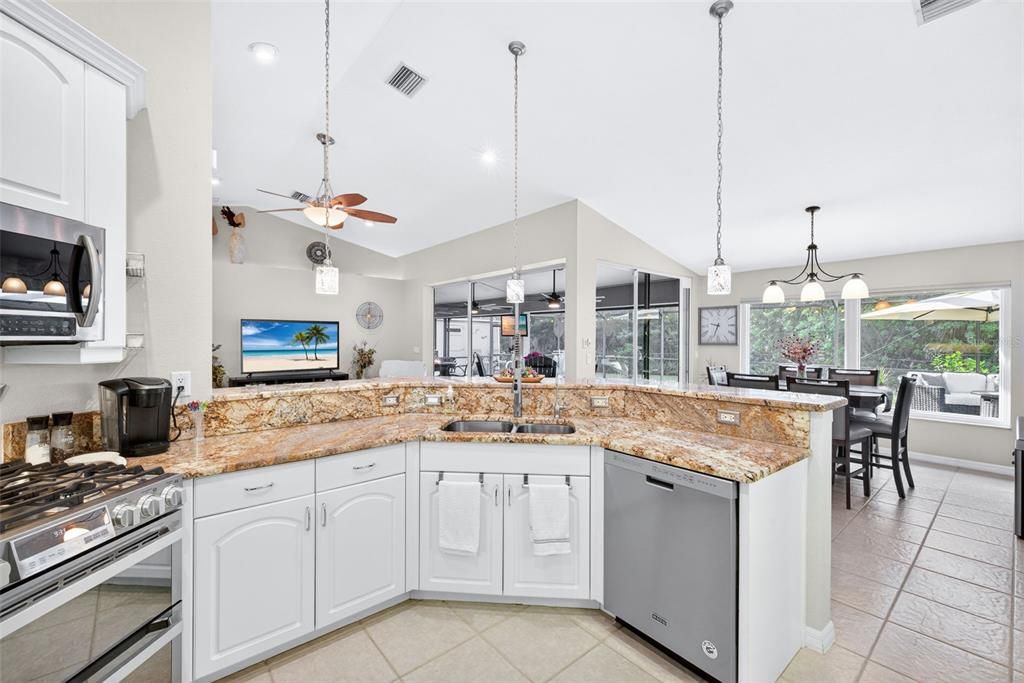 En Venta: $536,900 (3 camas, 2 baños, 1922 Pies cuadrados)