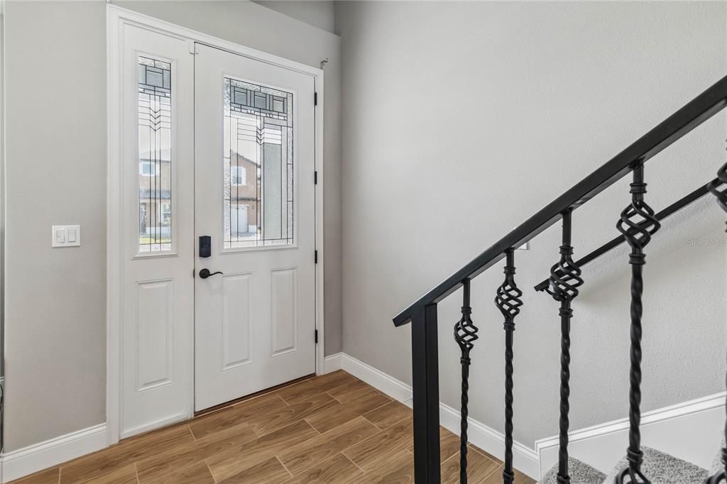 For Rent: $3,000 (4 beds, 3 baths, 2556 Square Feet)