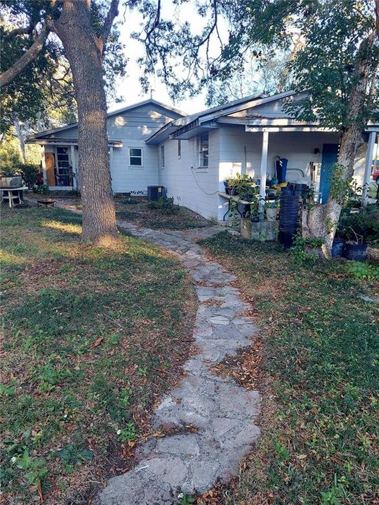 En Venta: $298,000 (3 camas, 0 baños, 1376 Pies cuadrados)