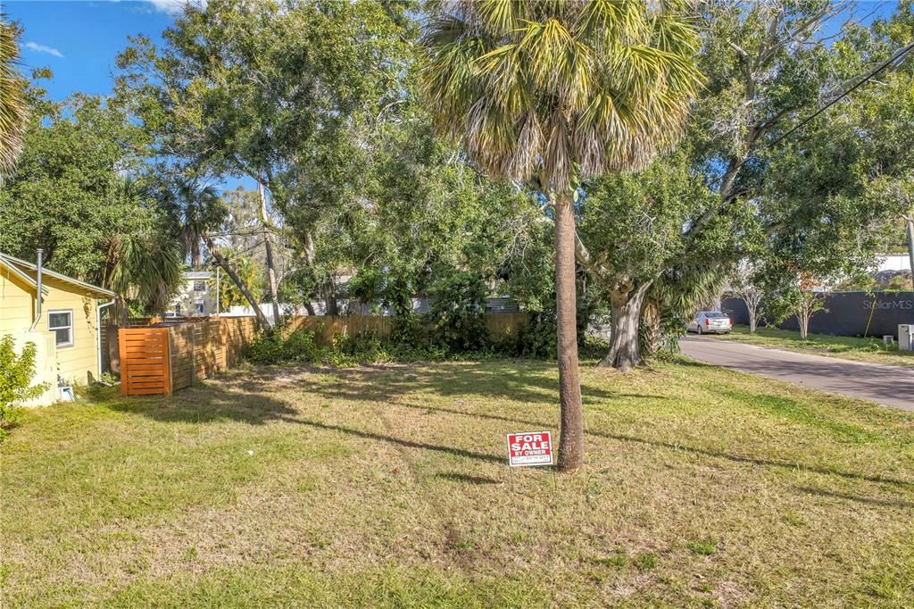 For Sale: $165,000 (0.09 acres)