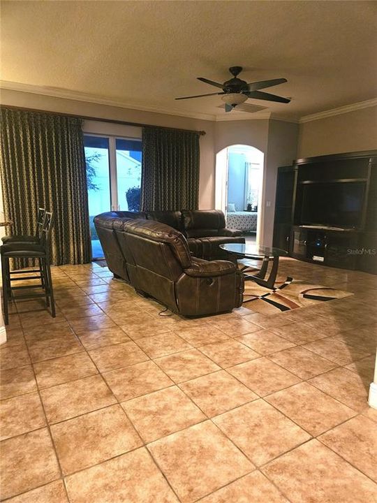 For Sale: $785,000 (5 beds, 4 baths, 3336 Square Feet)