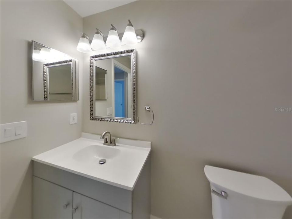 For Rent: $2,229 (3 beds, 2 baths, 1303 Square Feet)