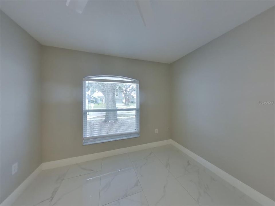 For Rent: $2,229 (3 beds, 2 baths, 1303 Square Feet)