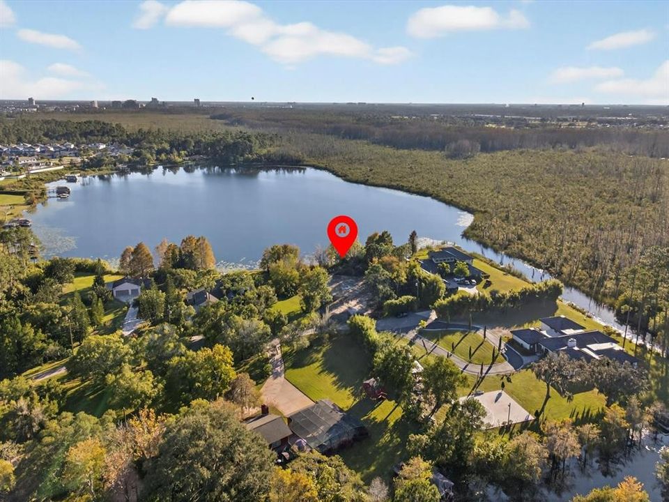 待售: $1,600,000 (1.04 acres)