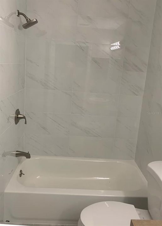 В аренду: $2,100 (3 спален, 2 ванн, 1685 Квадратных фут)