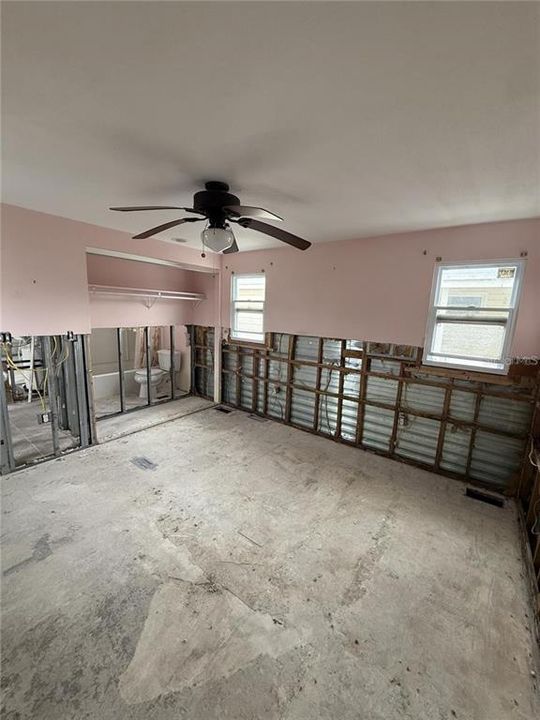 待售: $198,780 (2 贝兹, 2 浴室, 1218 平方英尺)