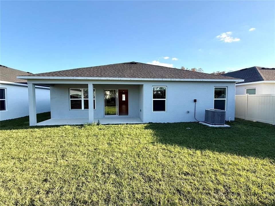 En Renta: $2,600 (4 camas, 2 baños, 2168 Pies cuadrados)