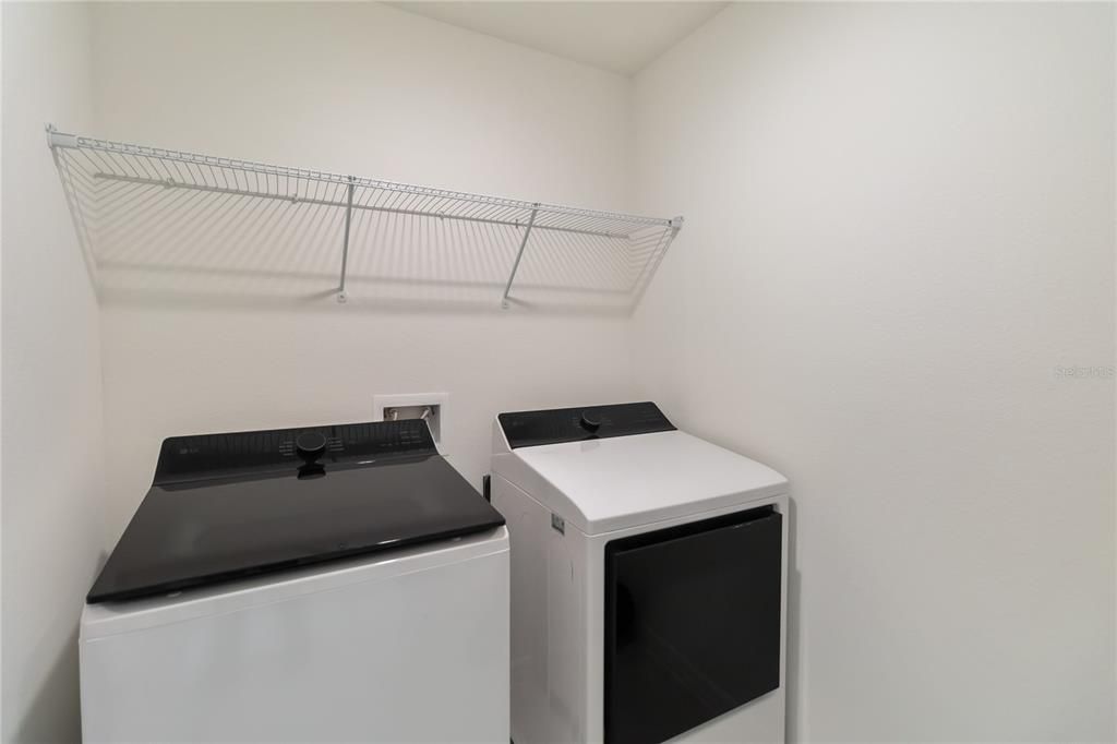 В аренду: $2,600 (4 спален, 2 ванн, 2168 Квадратных фут)