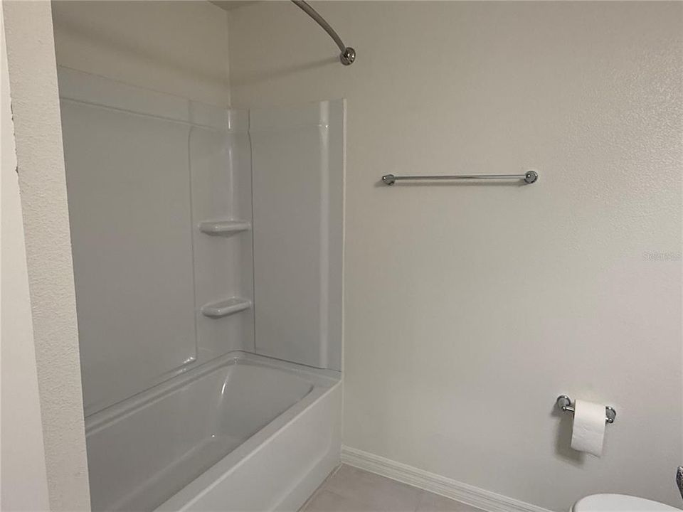 En Renta: $2,600 (4 camas, 2 baños, 2168 Pies cuadrados)