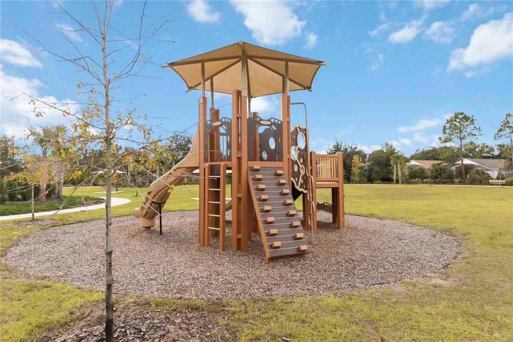 В аренду: $2,600 (4 спален, 2 ванн, 2168 Квадратных фут)