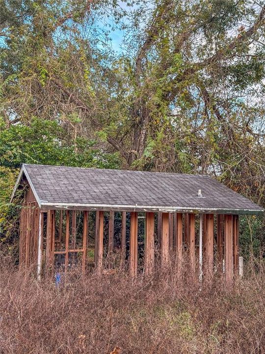 На продажу: $240,000 (4 спален, 2 ванн, 1539 Квадратных фут)