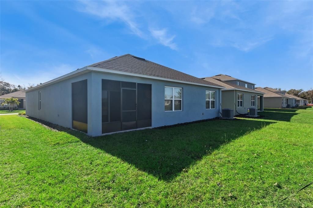 出租: $2,375 (4 贝兹, 2 浴室, 1828 平方英尺)