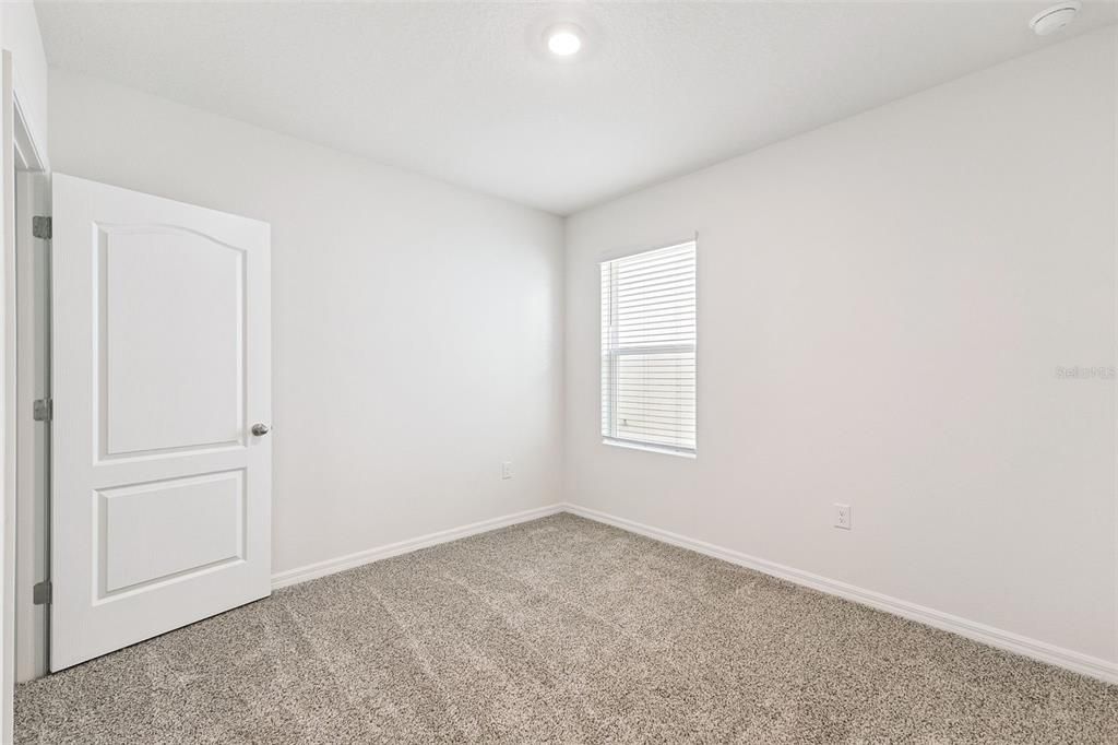 出租: $2,375 (4 贝兹, 2 浴室, 1828 平方英尺)