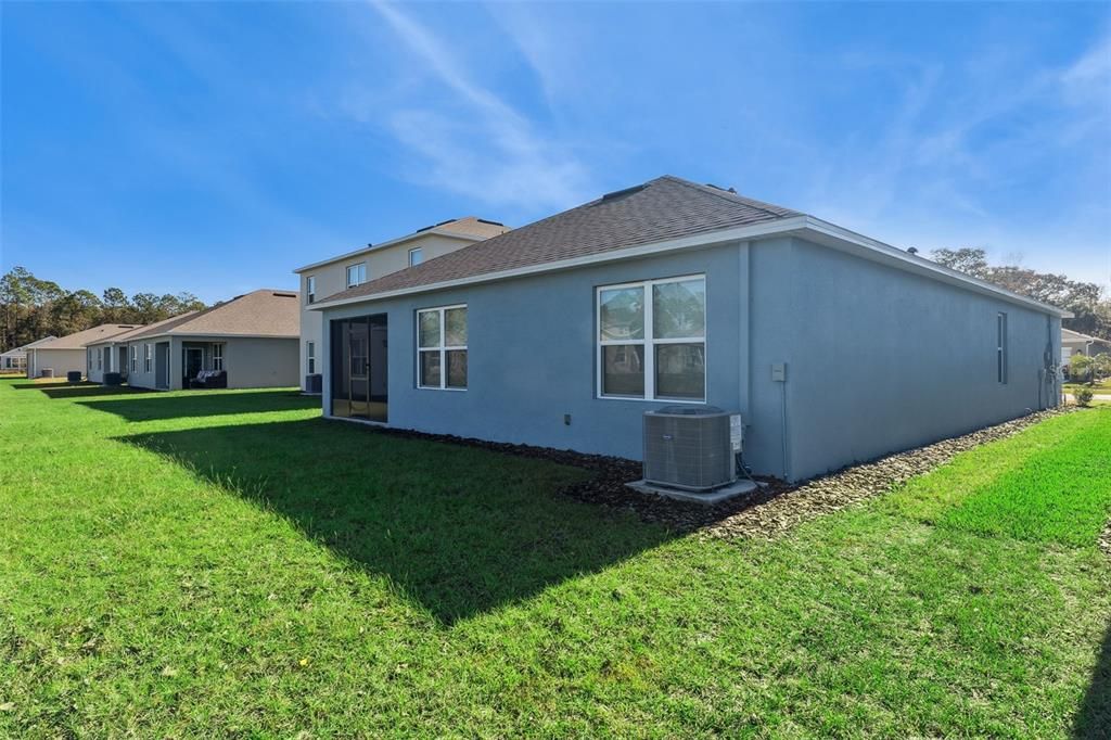 出租: $2,375 (4 贝兹, 2 浴室, 1828 平方英尺)