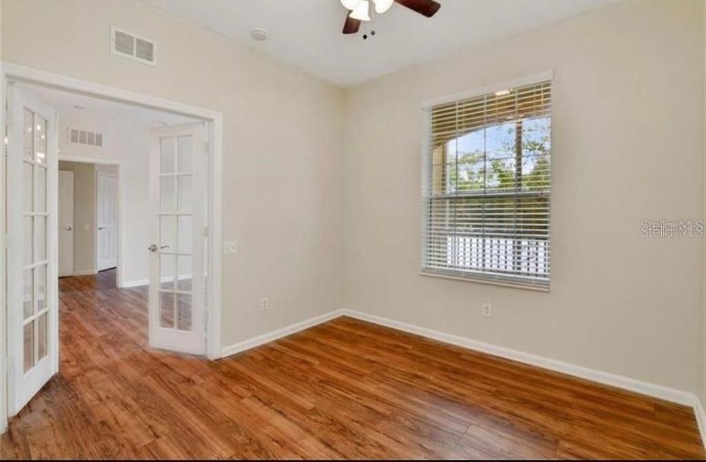 На продажу: $249,000 (3 спален, 2 ванн, 1447 Квадратных фут)