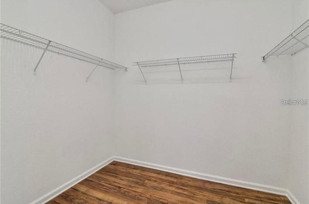 На продажу: $249,000 (3 спален, 2 ванн, 1447 Квадратных фут)