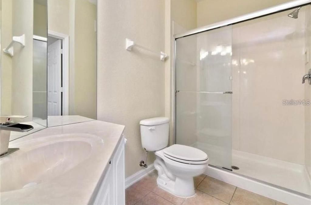 На продажу: $249,000 (3 спален, 2 ванн, 1447 Квадратных фут)