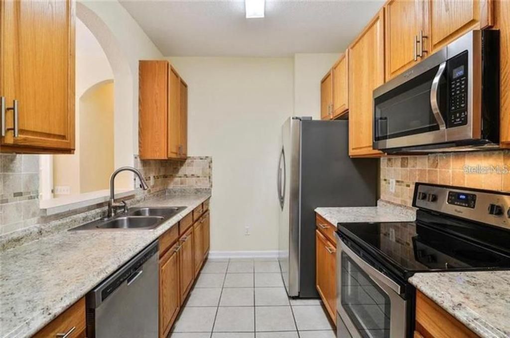 На продажу: $249,000 (3 спален, 2 ванн, 1447 Квадратных фут)