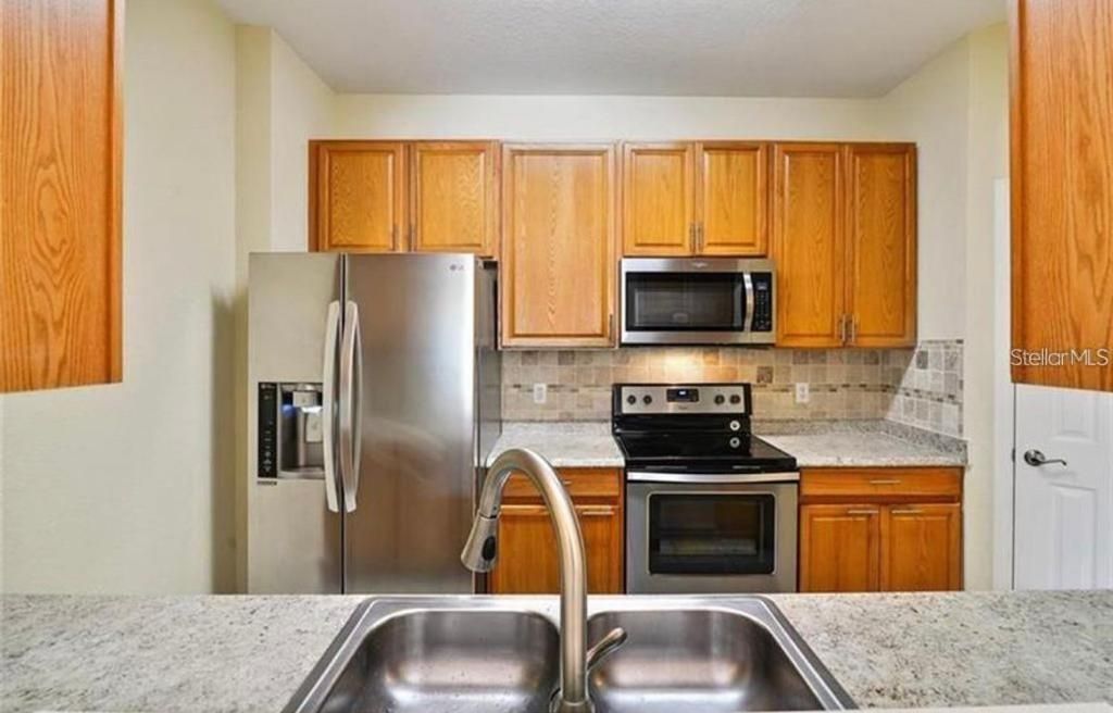 На продажу: $249,000 (3 спален, 2 ванн, 1447 Квадратных фут)