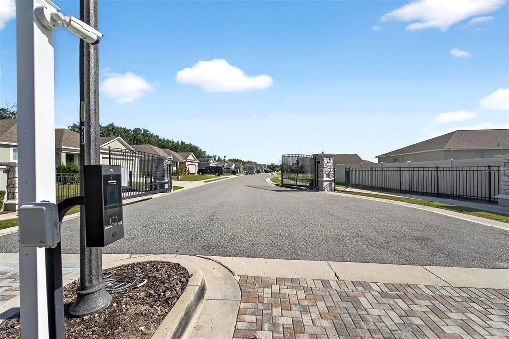 En Venta: $349,900 (3 camas, 2 baños, 1627 Pies cuadrados)