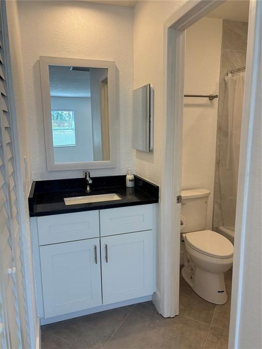 For Rent: $2,250 (2 beds, 2 baths, 1400 Square Feet)