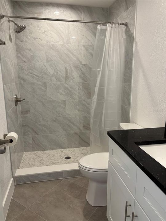 For Rent: $2,250 (2 beds, 2 baths, 1400 Square Feet)