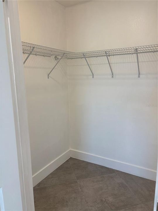 For Rent: $2,250 (2 beds, 2 baths, 1400 Square Feet)