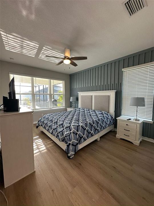 For Rent: $4,150 (4 beds, 3 baths, 2600 Square Feet)