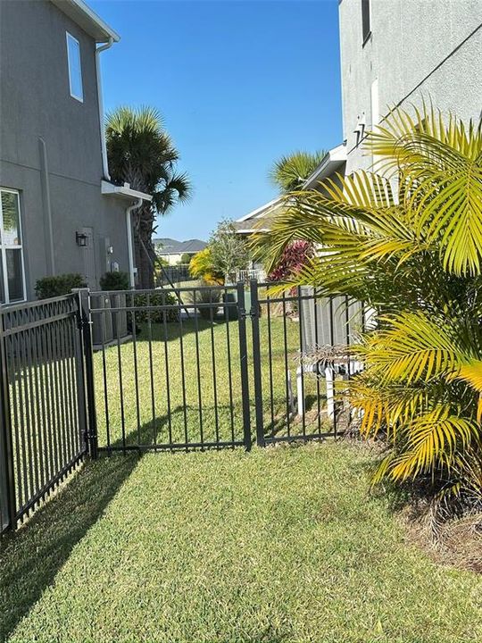 For Rent: $4,150 (4 beds, 3 baths, 2600 Square Feet)