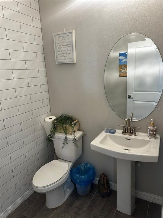 For Rent: $4,150 (4 beds, 3 baths, 2600 Square Feet)