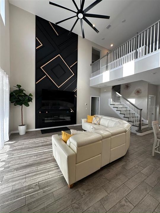 For Rent: $4,150 (4 beds, 3 baths, 2600 Square Feet)