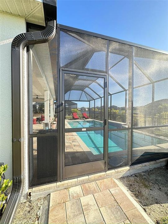 For Rent: $4,150 (4 beds, 3 baths, 2600 Square Feet)