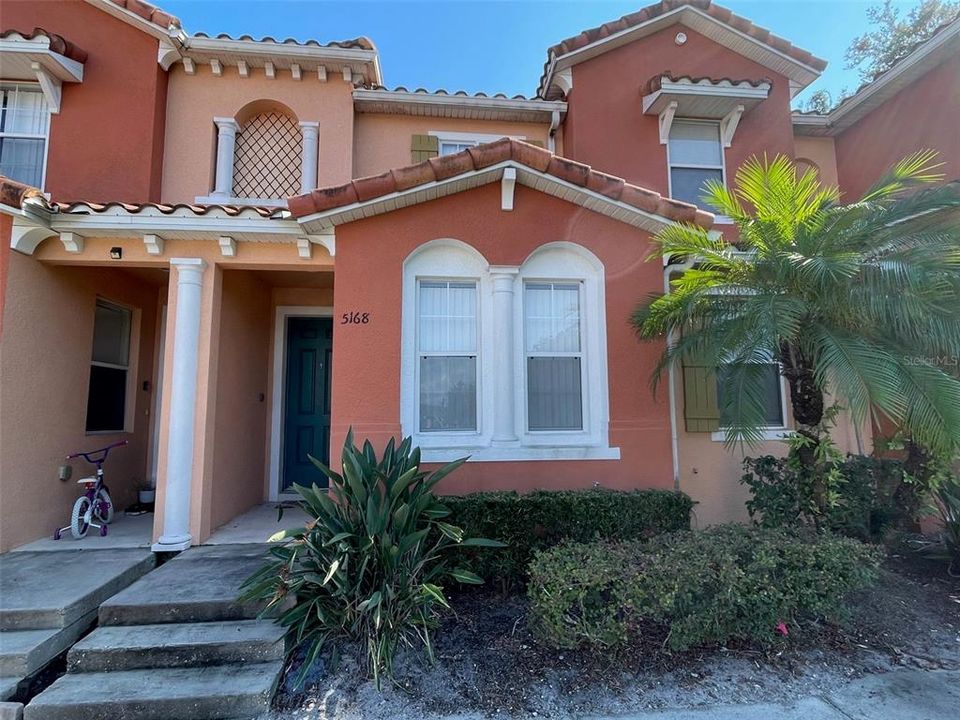 En Renta: $2,000 (3 camas, 3 baños, 1312 Pies cuadrados)