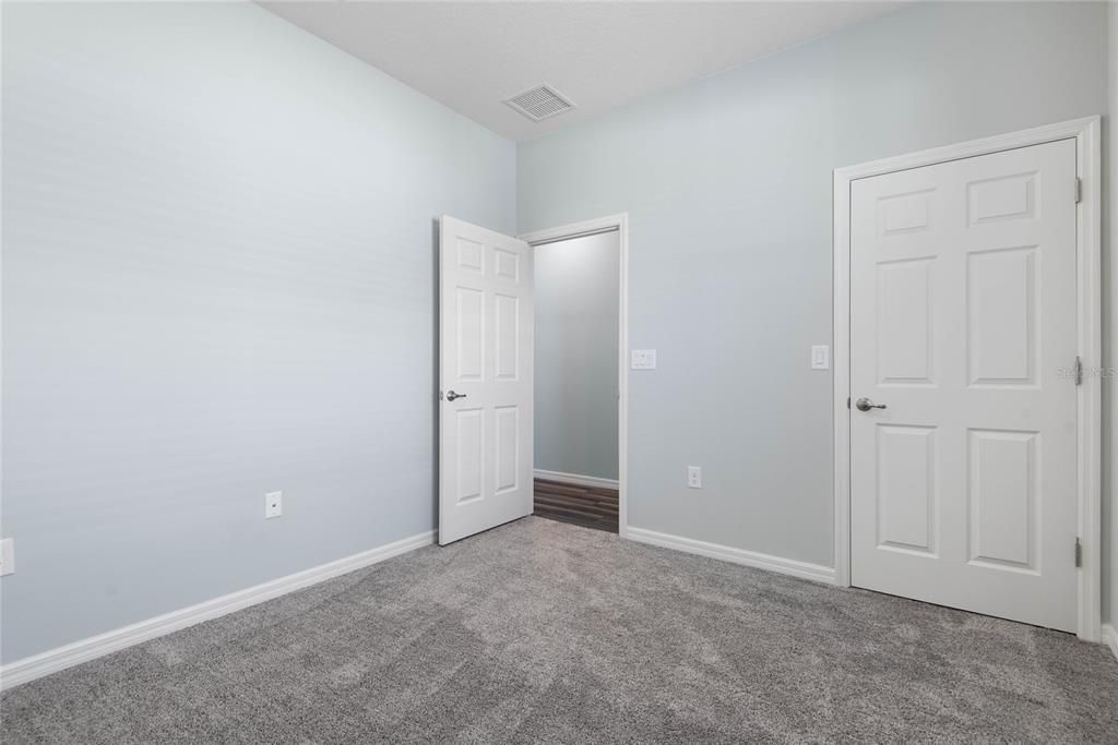 На продажу: $374,900 (3 спален, 2 ванн, 2003 Квадратных фут)