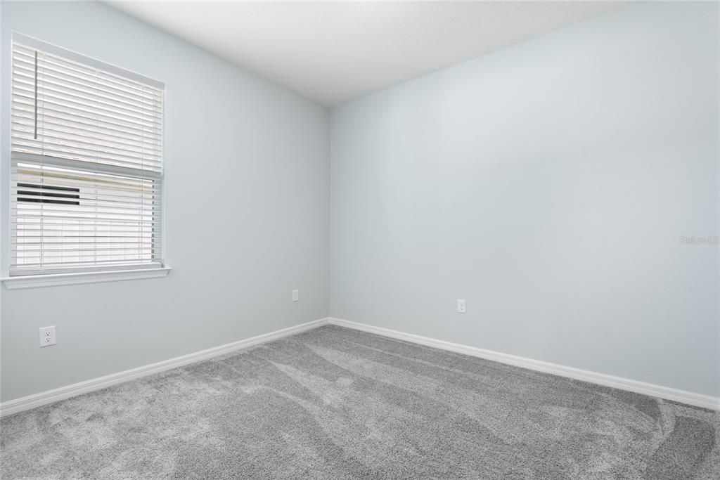 На продажу: $374,900 (3 спален, 2 ванн, 2003 Квадратных фут)