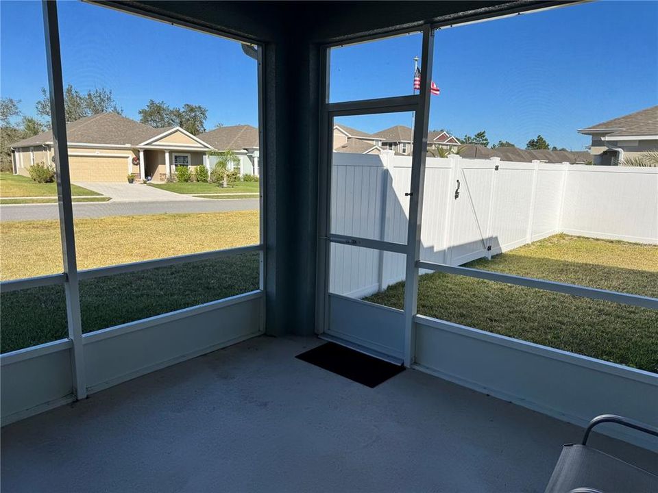 На продажу: $374,900 (3 спален, 2 ванн, 2003 Квадратных фут)