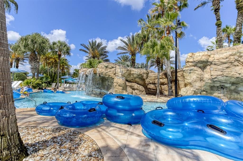 En Venta: $649,900 (5 camas, 3 baños, 2613 Pies cuadrados)