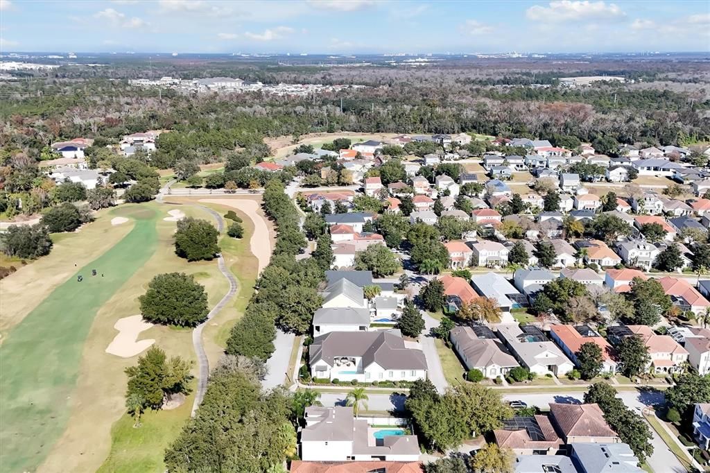 En Venta: $649,900 (5 camas, 3 baños, 2613 Pies cuadrados)