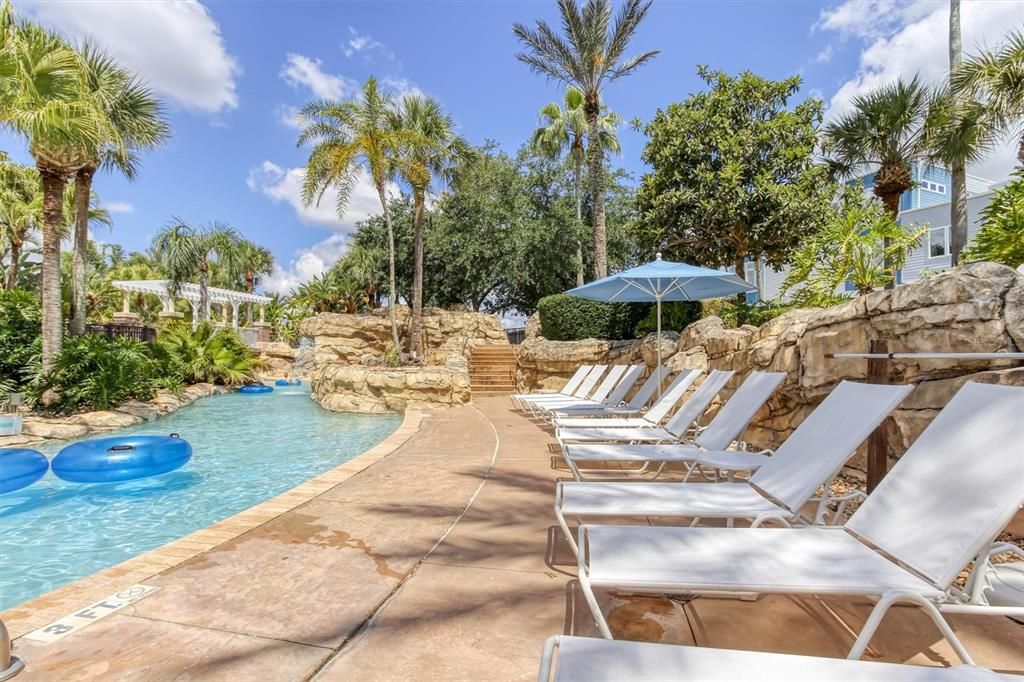 En Venta: $649,900 (5 camas, 3 baños, 2613 Pies cuadrados)