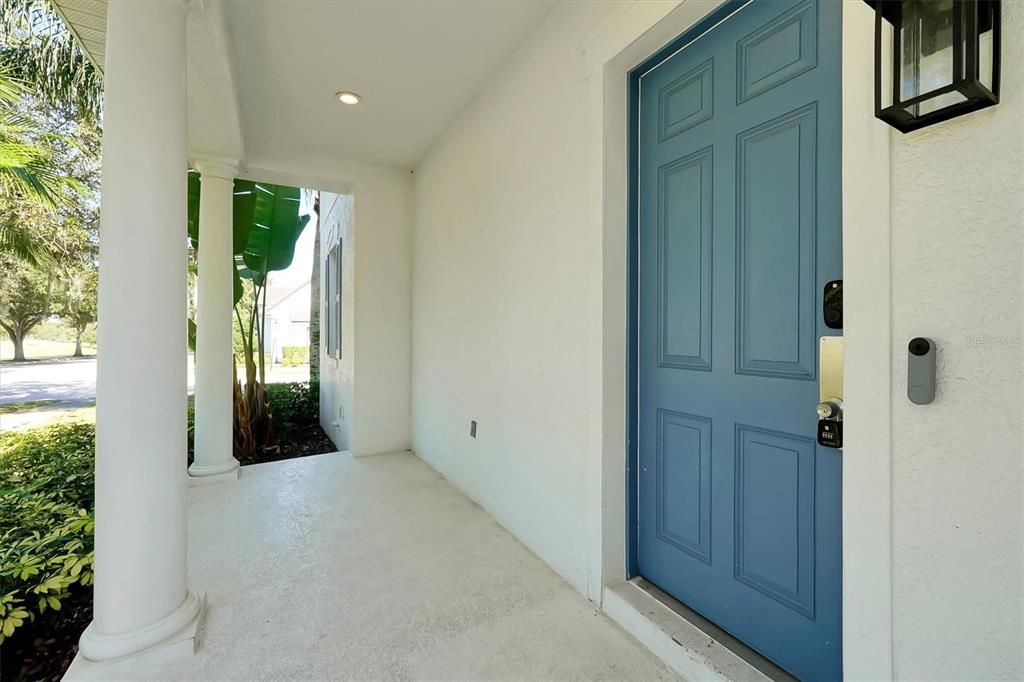 En Venta: $649,900 (5 camas, 3 baños, 2613 Pies cuadrados)