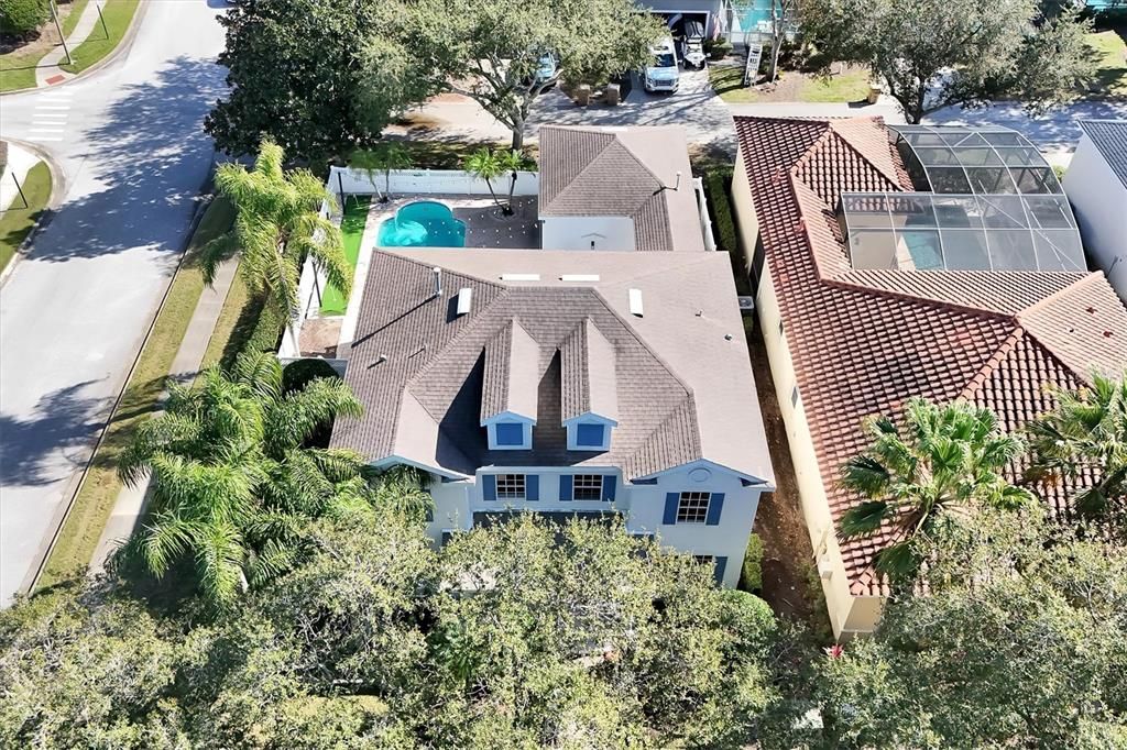 En Venta: $649,900 (5 camas, 3 baños, 2613 Pies cuadrados)