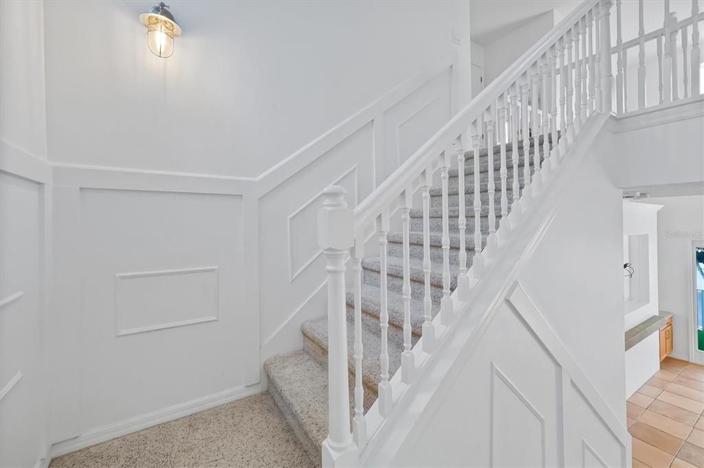 En Venta: $649,900 (5 camas, 3 baños, 2613 Pies cuadrados)