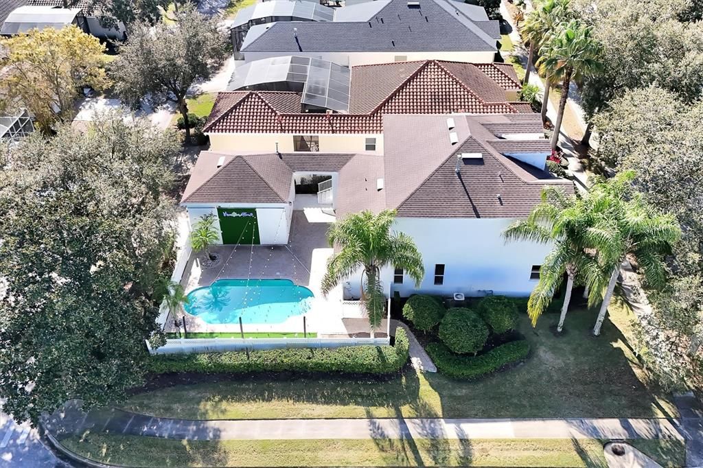 En Venta: $649,900 (5 camas, 3 baños, 2613 Pies cuadrados)