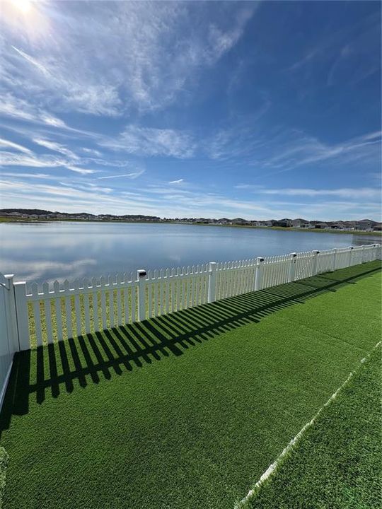 出租: $3,670 (4 贝兹, 3 浴室, 2142 平方英尺)